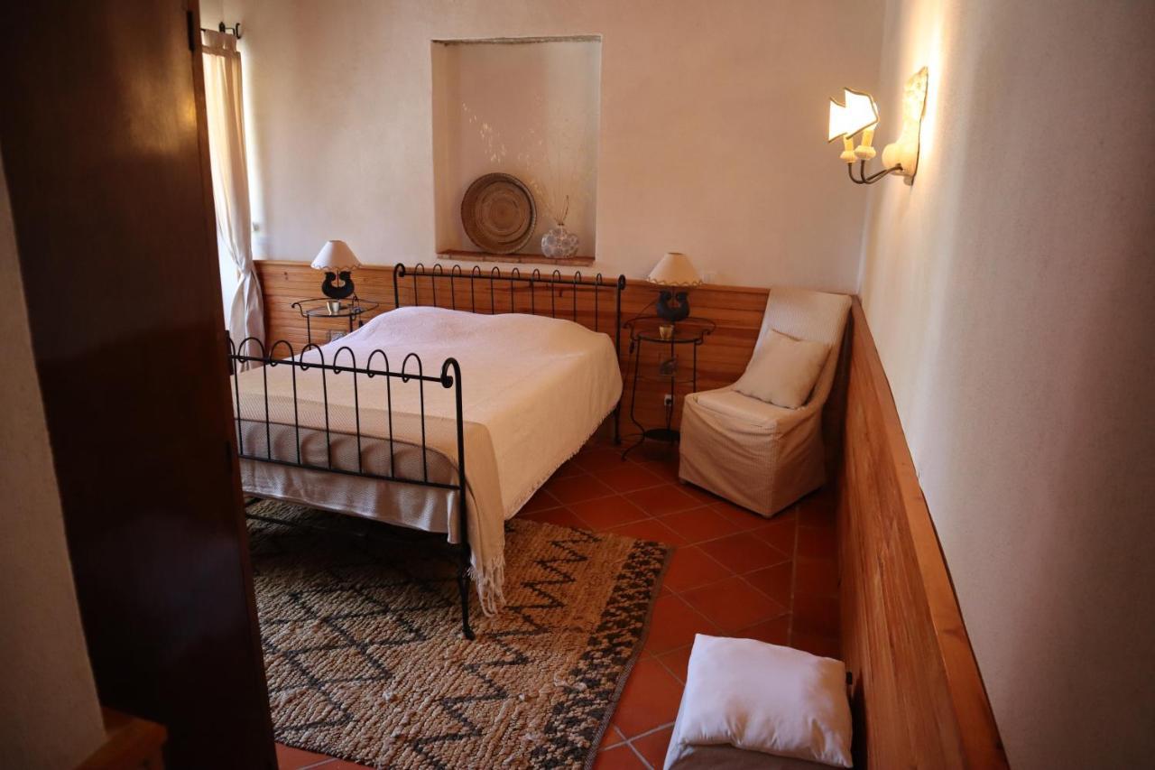 Os Agostos Bed & Breakfast エクステリア 写真