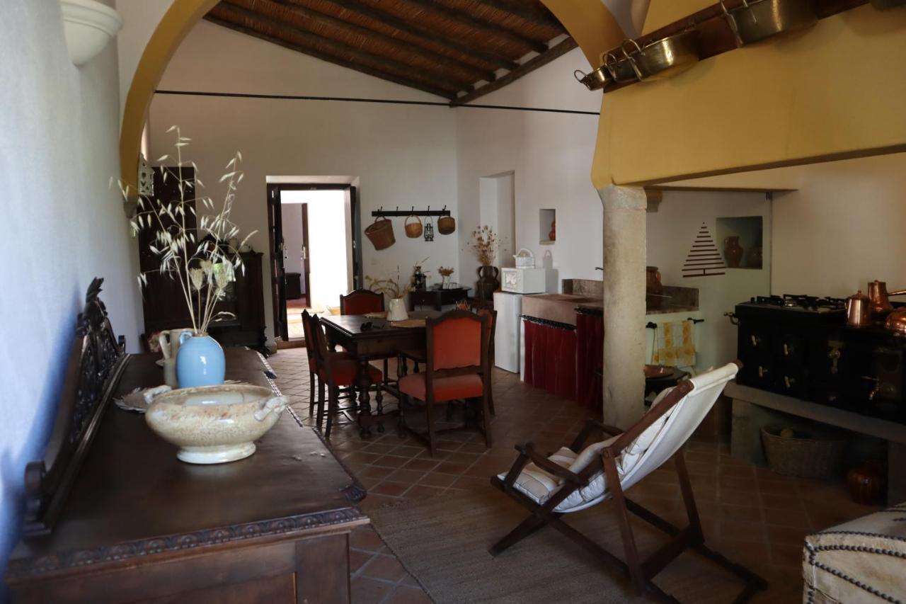 Os Agostos Bed & Breakfast エクステリア 写真