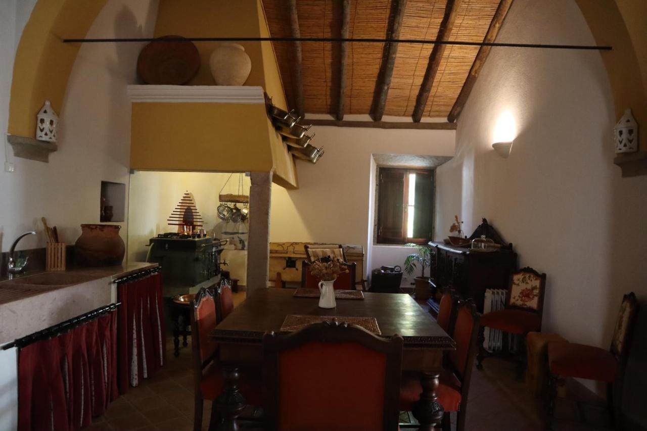 Os Agostos Bed & Breakfast エクステリア 写真